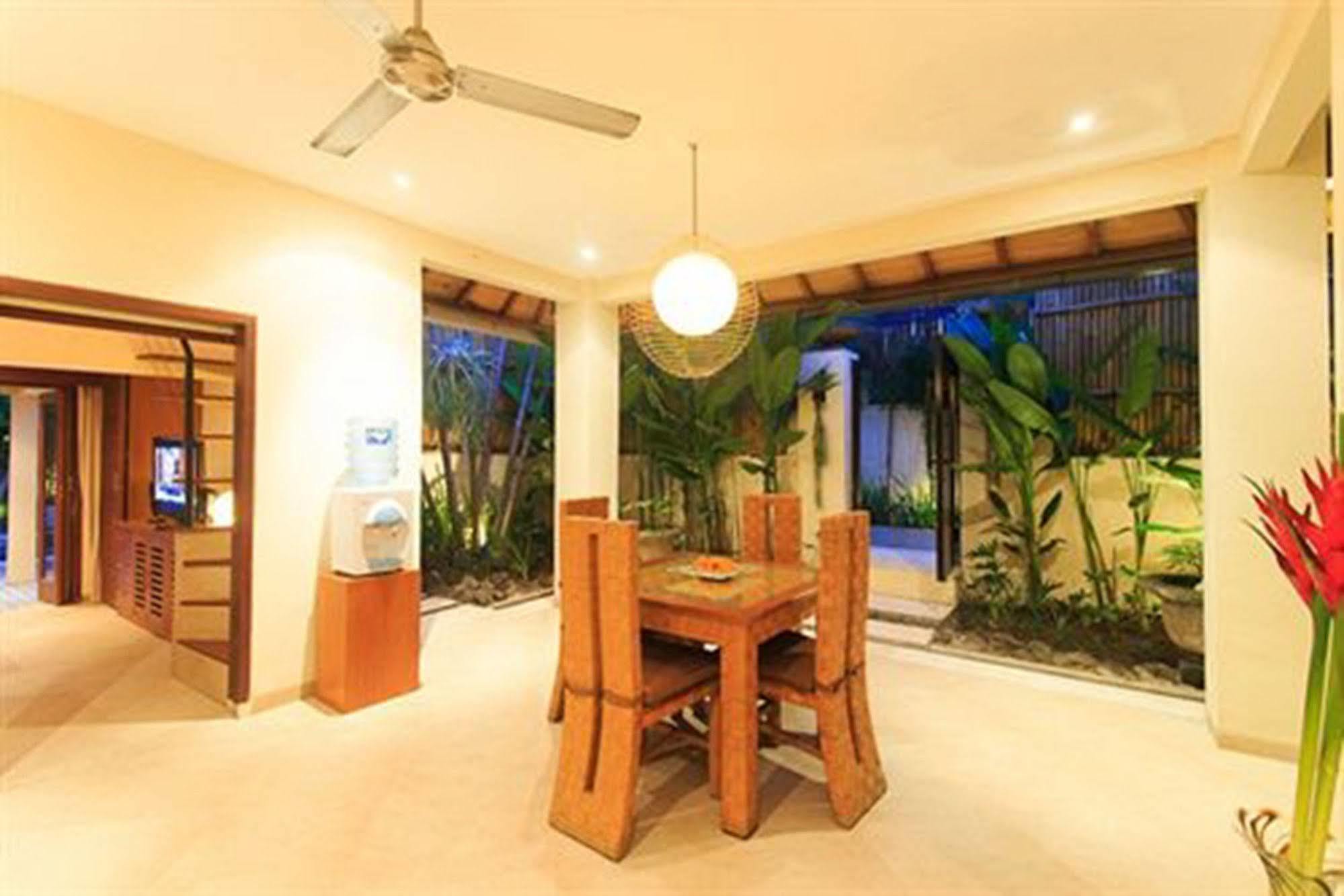 Villa Seriska Seminyak Dış mekan fotoğraf